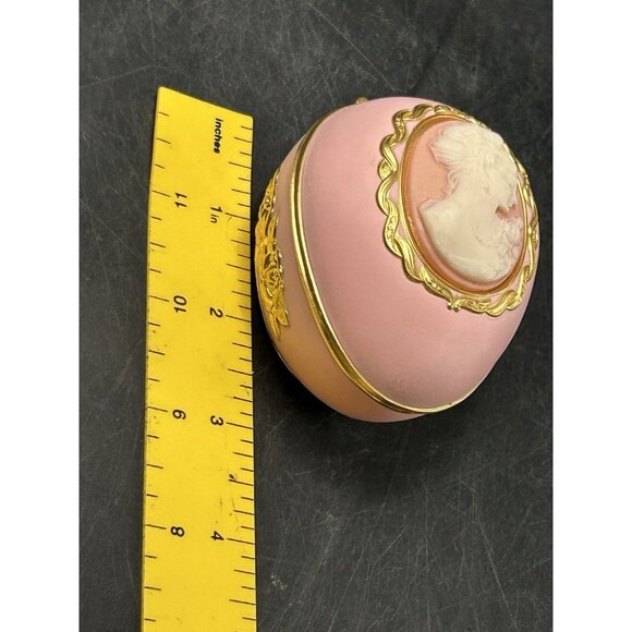 San Francisco Music Box Company Pink Gold Cameo Box Hinged Velvet Egg Works Test - Picture 7 of 10